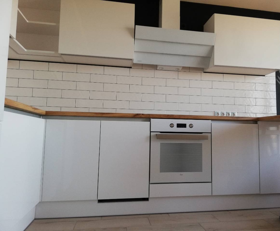 Белый кухонный гарнитур-Кухня МДФ в эмали «Модель 380»-фото3