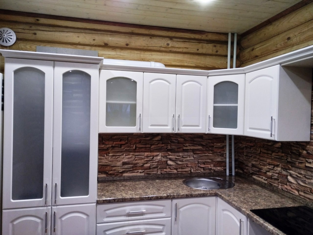 Белый кухонный гарнитур-Кухня МДФ в эмали «Модель 546»-фото4