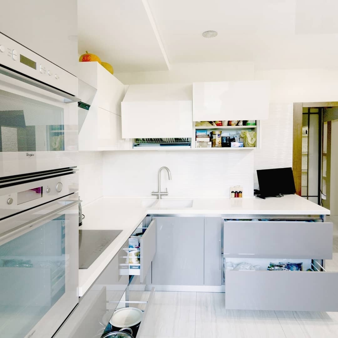 Белый кухонный гарнитур-Кухня МДФ в ПВХ «Модель 615»-фото5